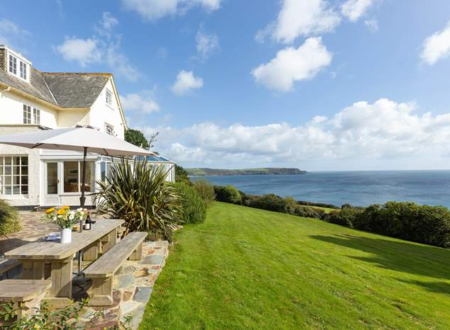 Holiday Cottages: Family Adventures Await!